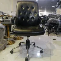 صندلی در حد نو