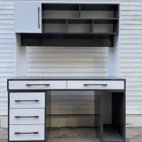 میز تحریر کارن