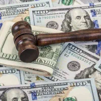 وکیل پایه یک دادگستری خانم طلاق چک بیمه کیفری