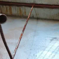 چهار پایه فلزی