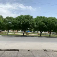 آپارتمان ۱۴۰ متر / گلدشت شرقی محدوده کریمخان