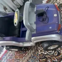یک عدد ماشین شارژی پلیسی آژیردار