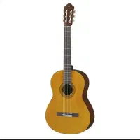 گیتار یاماها C40 اصل. دست دوم