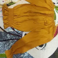 فروش تعدادی لباس بچگانه