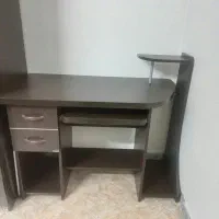 میز کامپیوتر و تحریر