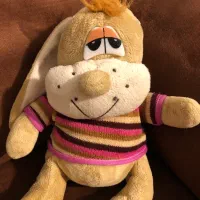 عروسک|اسباب‌‌بازی|اصفهان, بهار آزادی|دیوار