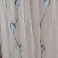 دو عدد پرده لمه و طرحدار حریر سالم.