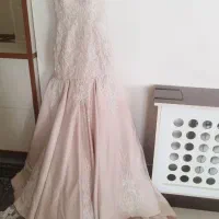 لباس عقد