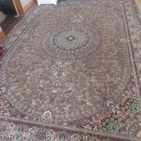 فرش دوتا ۹متری درحد نو
