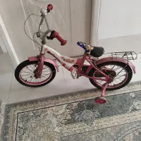 دوچرخه ۱۶ صورتی