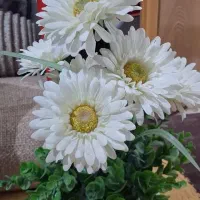 گل وگلدان
