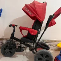 سه چرخه و ماشین شارژی