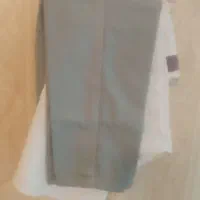 یک دسته مانتو شلوار پیش دبستانی