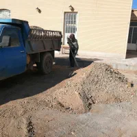 فروش انواع مصالح ساختمانی حمل و بارگیری نخاله