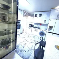 شاهکارغوغا میکند    رنگ آمیز  صادقی  ***+