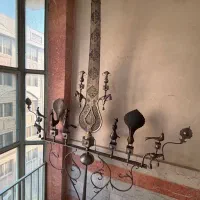یه تیغ علامت چکشی