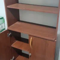 قفسه کتاب یا جاکفشی