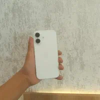 آیفون ۱۶ نرمال