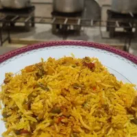 خدمات آشپزی پخت غذا پخت غذای نذری پخت غذای مجالس