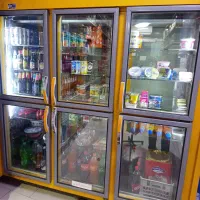 یخچال ویترینی