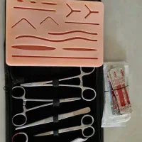 ست ۶تکه تمرین بخیه به همراه پوست مصنوعی و تیغ ونخ