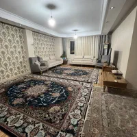۱۰۰ متری/گیلاوند (میدان گلها)