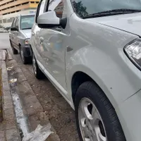 ساندرو اتومات مدل ۱۳۹۵|خودرو سواری و وانت|مشهد, شیرودی|دیوار