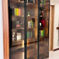 کتابخانه فریم لس و شاهنشین فانتزی