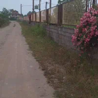 زمین‌۴۰۰متری‌سندتکبرگ‌،بابرق‌،گاز‌،آب
