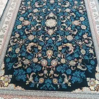 فروش یک تخته فرش ۶متری سرمهای ودوتخته ۹متری کرم