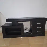زیر تلویزیون