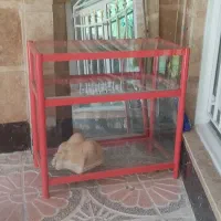 دوعدد ویترین یک متری درحدنو