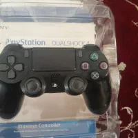 دسته اصلی سونی ۴