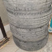 دو جفت لاستیک ۱۵