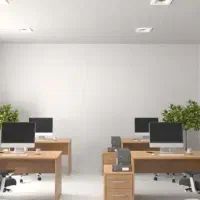 نیروی اداری آقا در دفتر فنی
