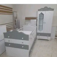 تخت گهواریی نوزادی