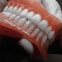 ساخت (دندان مصنوعی) با بهترین جنس و قیمت