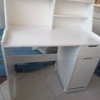 میز کامپیوتر نو نو با صندلی کار کرده