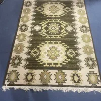 فرش زیبا و خوش رنگ