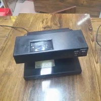 دستگاه تست اصالت اسکناس uv
