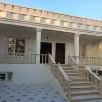 بنا نرده سنگی... نما  کاشی و سرامیک بین کابینتی