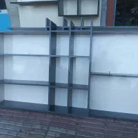 ویترین و قفسه و آینه قدی