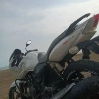 آپاچی 180