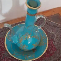 پارچ و دستینه ی تزئینی