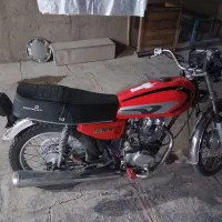 موتور 125 مدارک دار