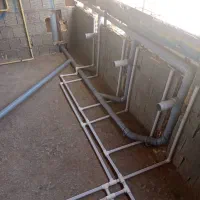 استخدام لوله کش آب و فاضلاب ساختمان