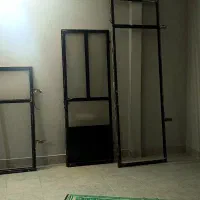 درب و پنجره آهنی