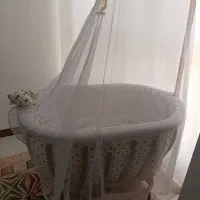 گهواره نوزاد