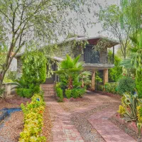 ویلا باغی مشجر با اسناد کامل در شهرک جاده دریا