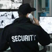 استخدام نگهبان برای پروژه ساختمانی